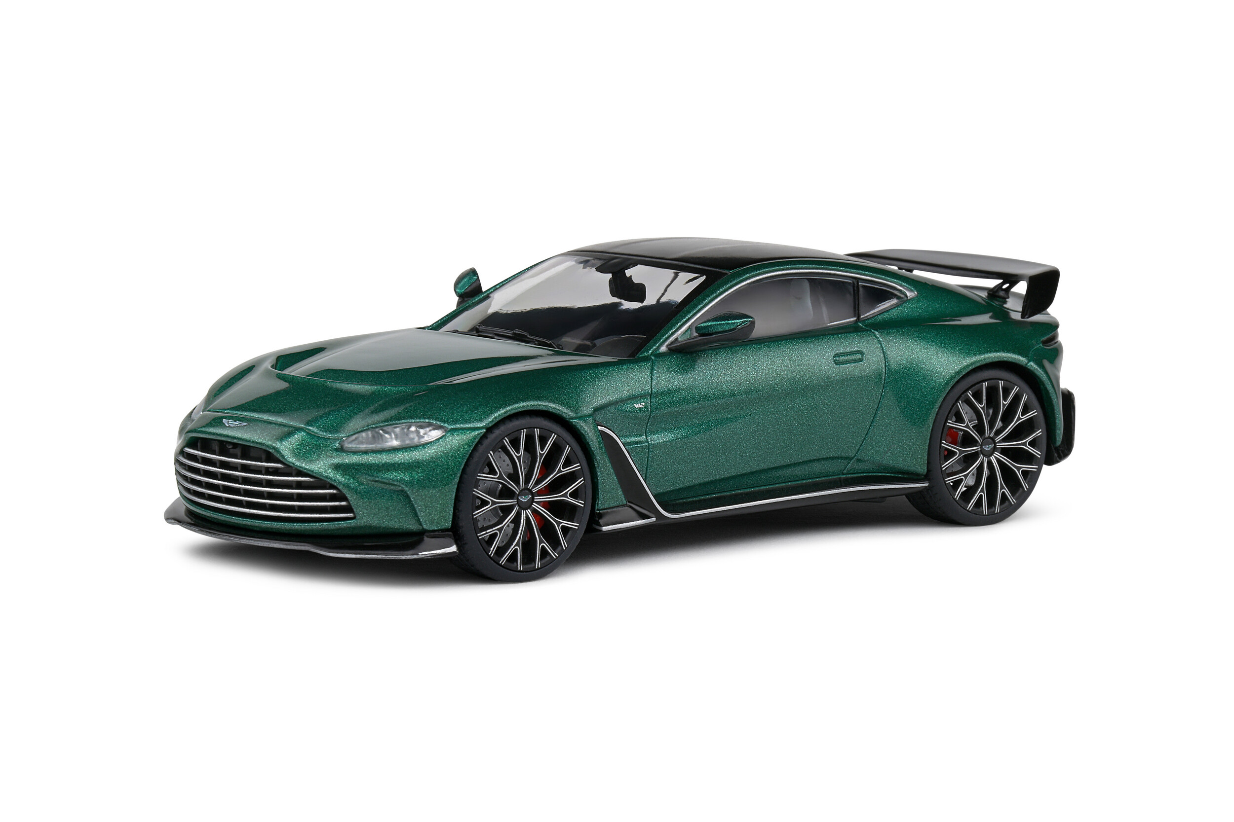 Aston Martin Vantage V12 - Aston Martin Racing Green - 2023 - Solido