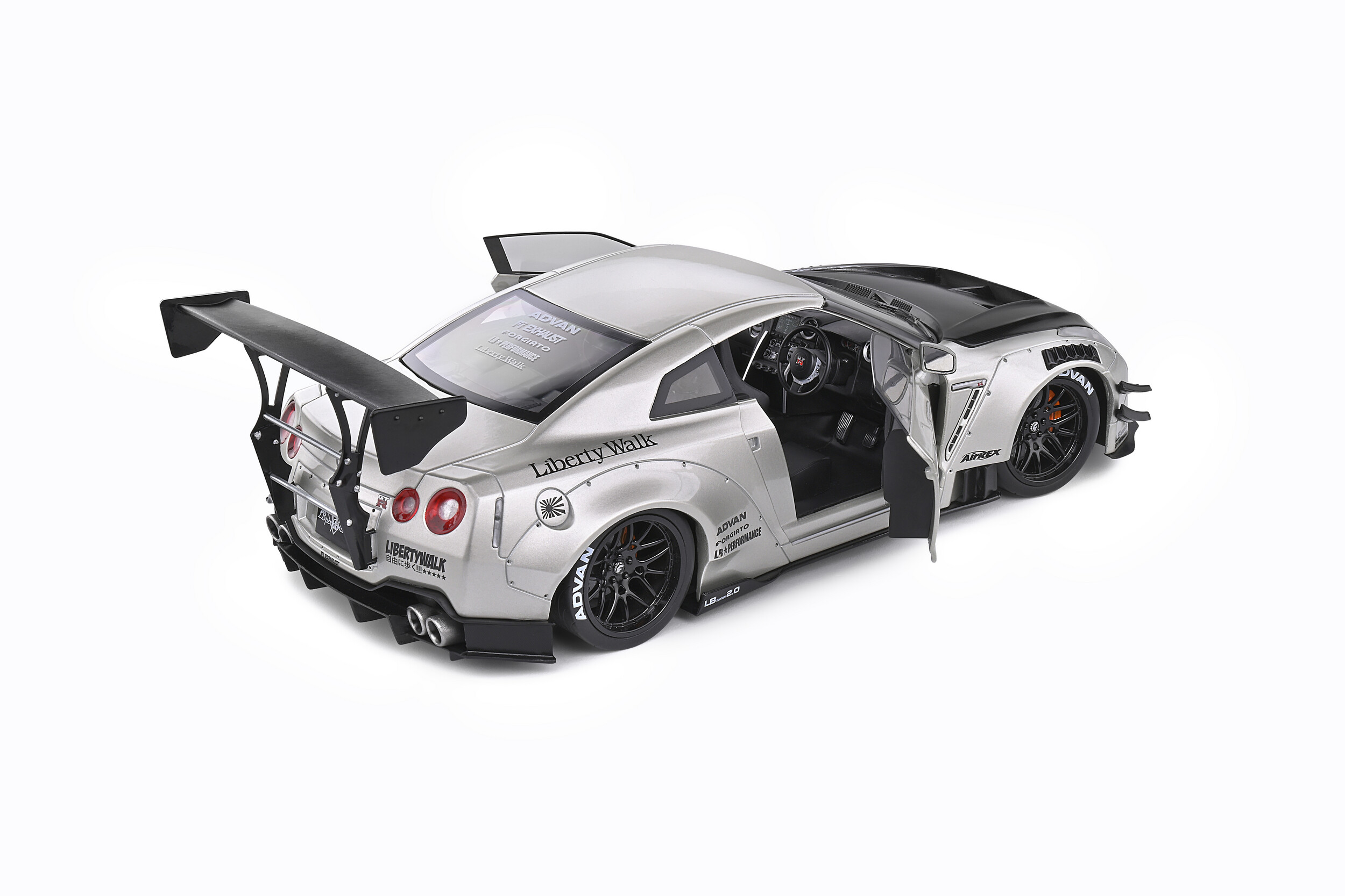 Nissan GT-R (R35) W/ Liberty Walk Body Kit 2.0 - Pearl Grey