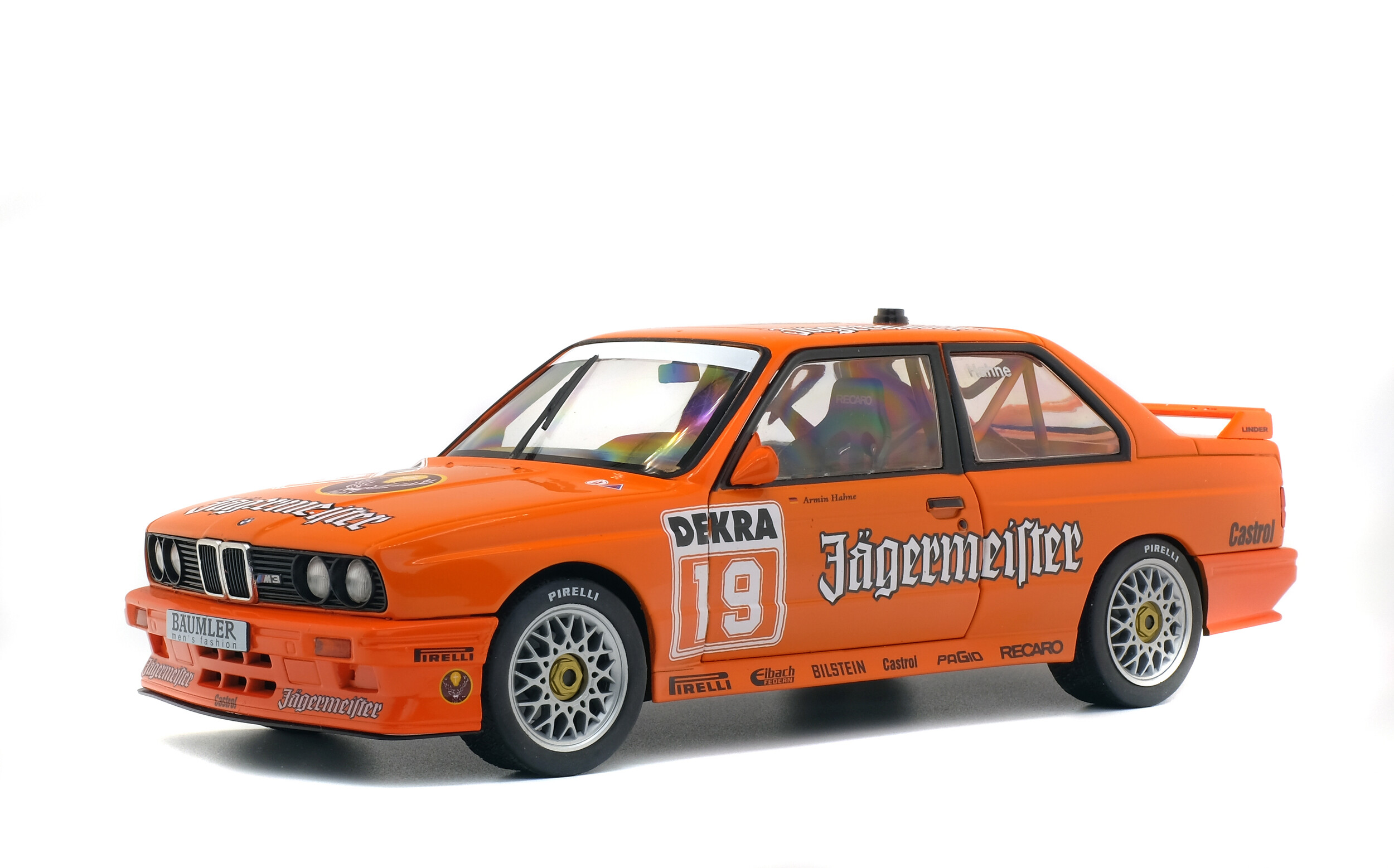 BMW E30 M3 - DTM - 1992 - #19 A.HAHNE - Solido
