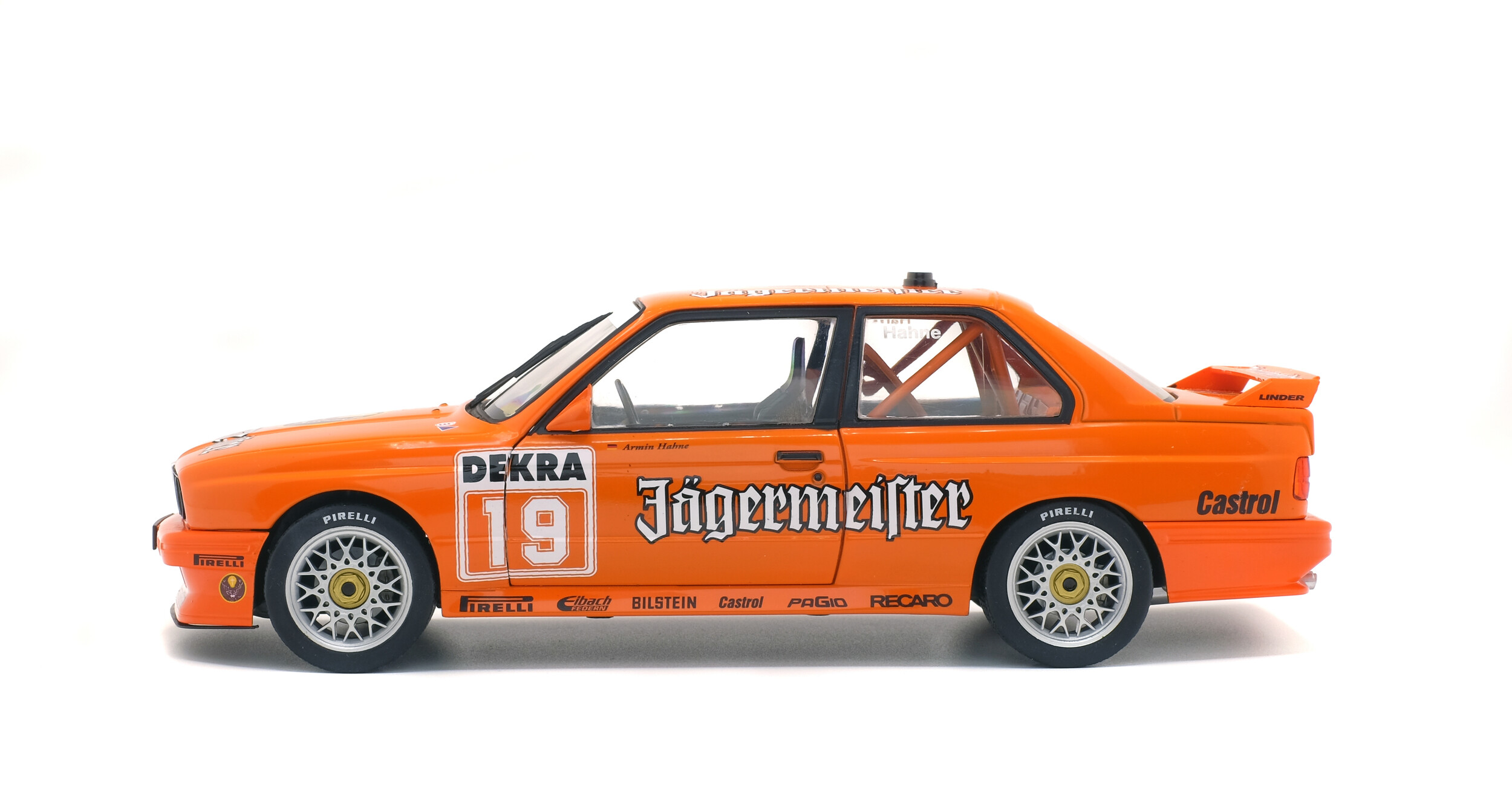 BMW E30 M3 - DTM - 1992 - #19 A.HAHNE - Solido