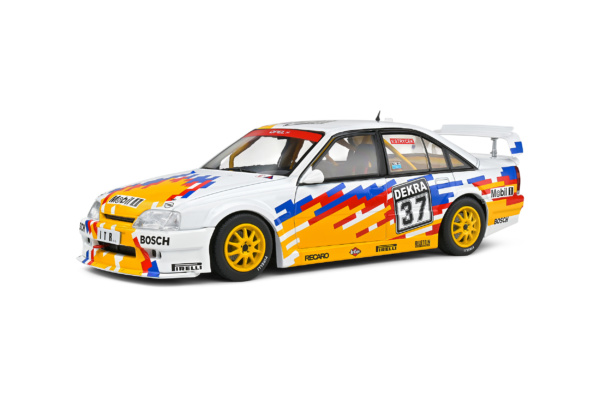 Opel Omega Evo 500 - DTM - 1991 - #37 V.Strycek