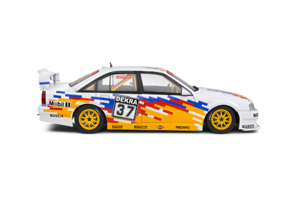 Opel Omega Evo 500 - DTM - 1991 - #37 V.Strycek