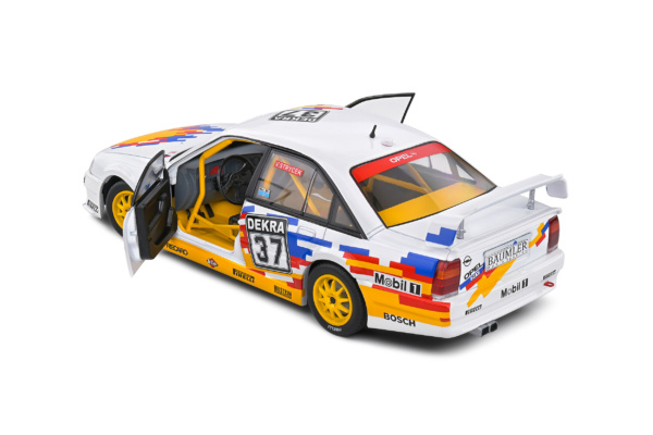 Opel Omega Evo 500 - DTM - 1991 - #37 V.Strycek