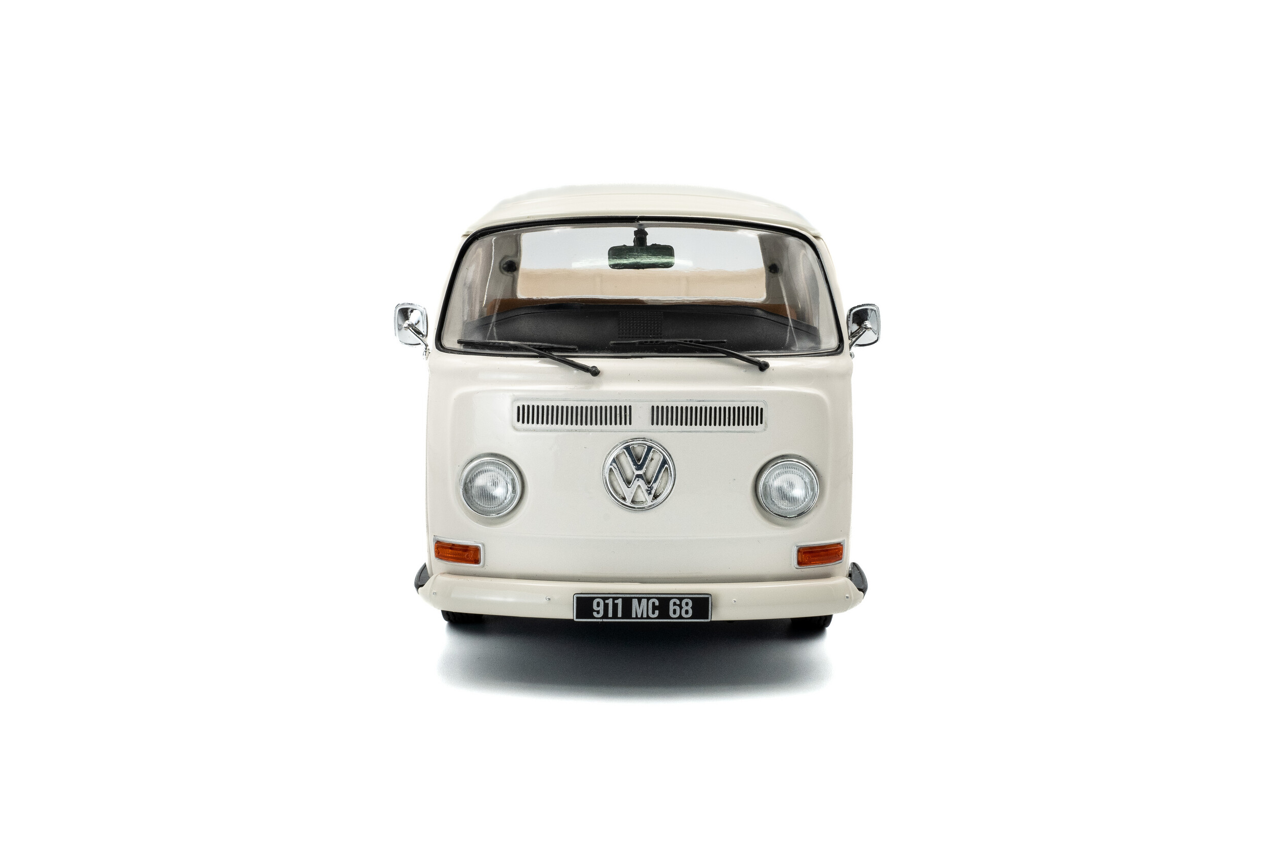 【新品未使用】VW T2 Bus ミニカー パステルホワイト/カサンロット Volkswagen T2 Pick Up - 1968 - Solido