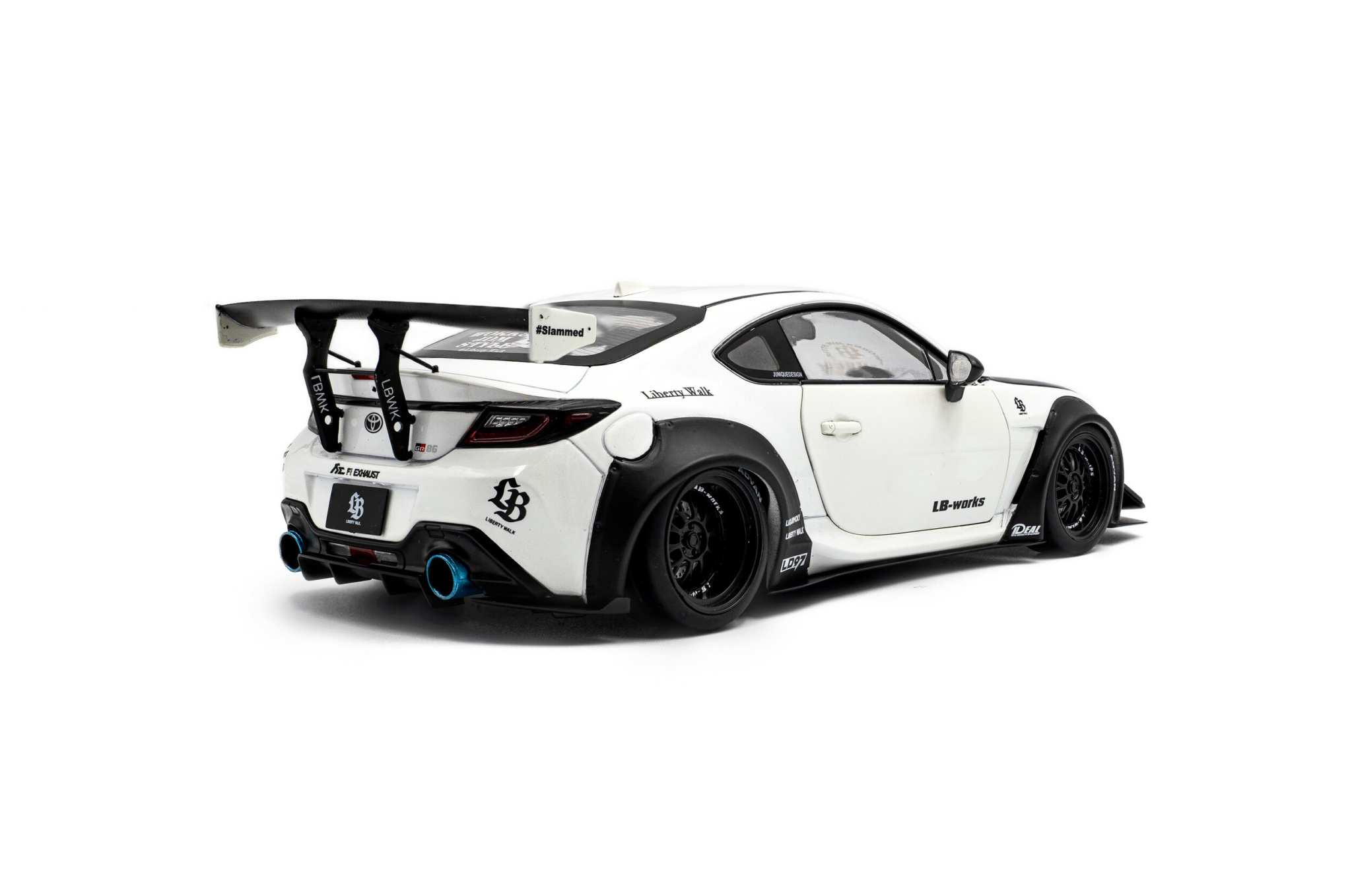 Toyota GR86 LBWK Body Kit - Pearl White - 2024 - Solido