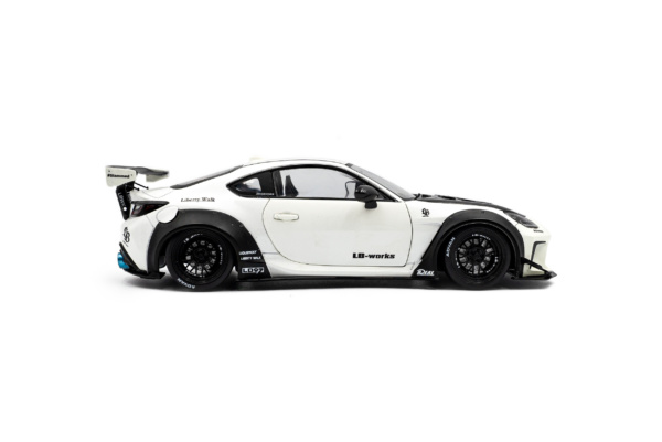 Toyota GR86 LBWK Body Kit - Pearl White - 2024