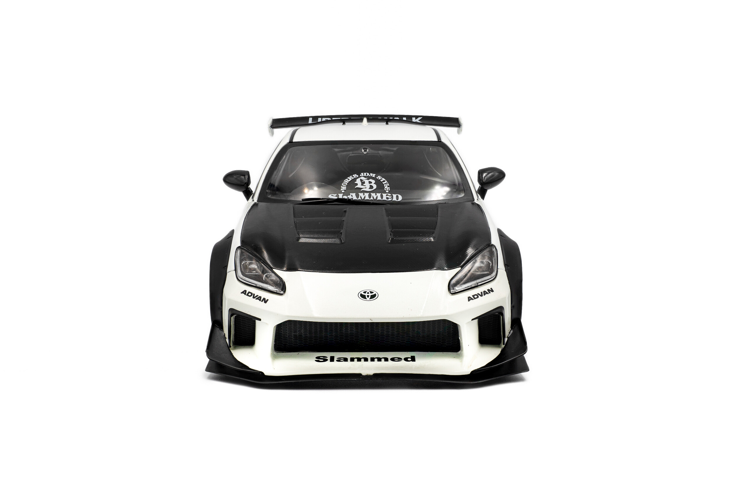 Toyota GR86 LBWK Body Kit - Pearl White - 2024 - Solido