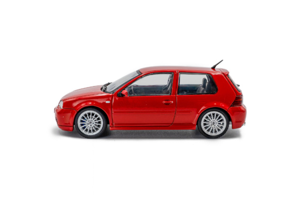 Volkswagen Golf IV R32 - Toronto Red - 2003