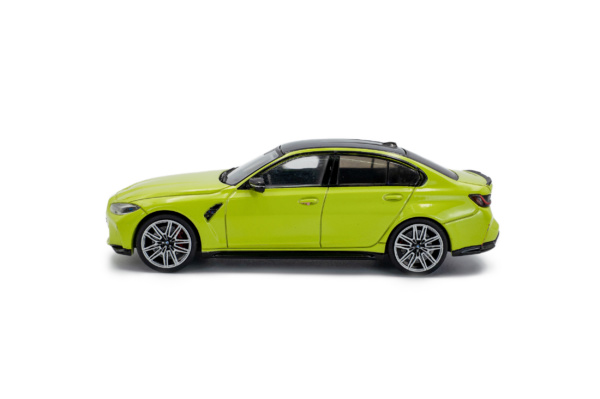 BMW M3 Competition Sedan - Sao Paulo Yellow - 2023