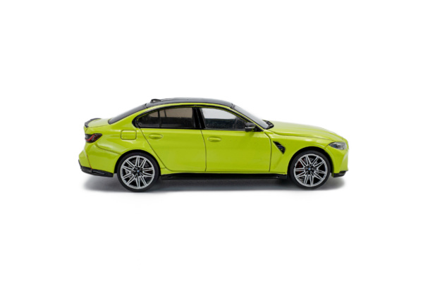 BMW M3 Competition Sedan - Sao Paulo Yellow - 2023