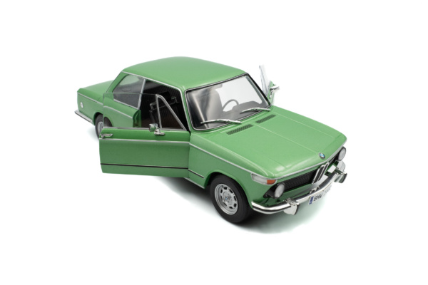 BMW 1602 - Taiga - 1971 - Solido