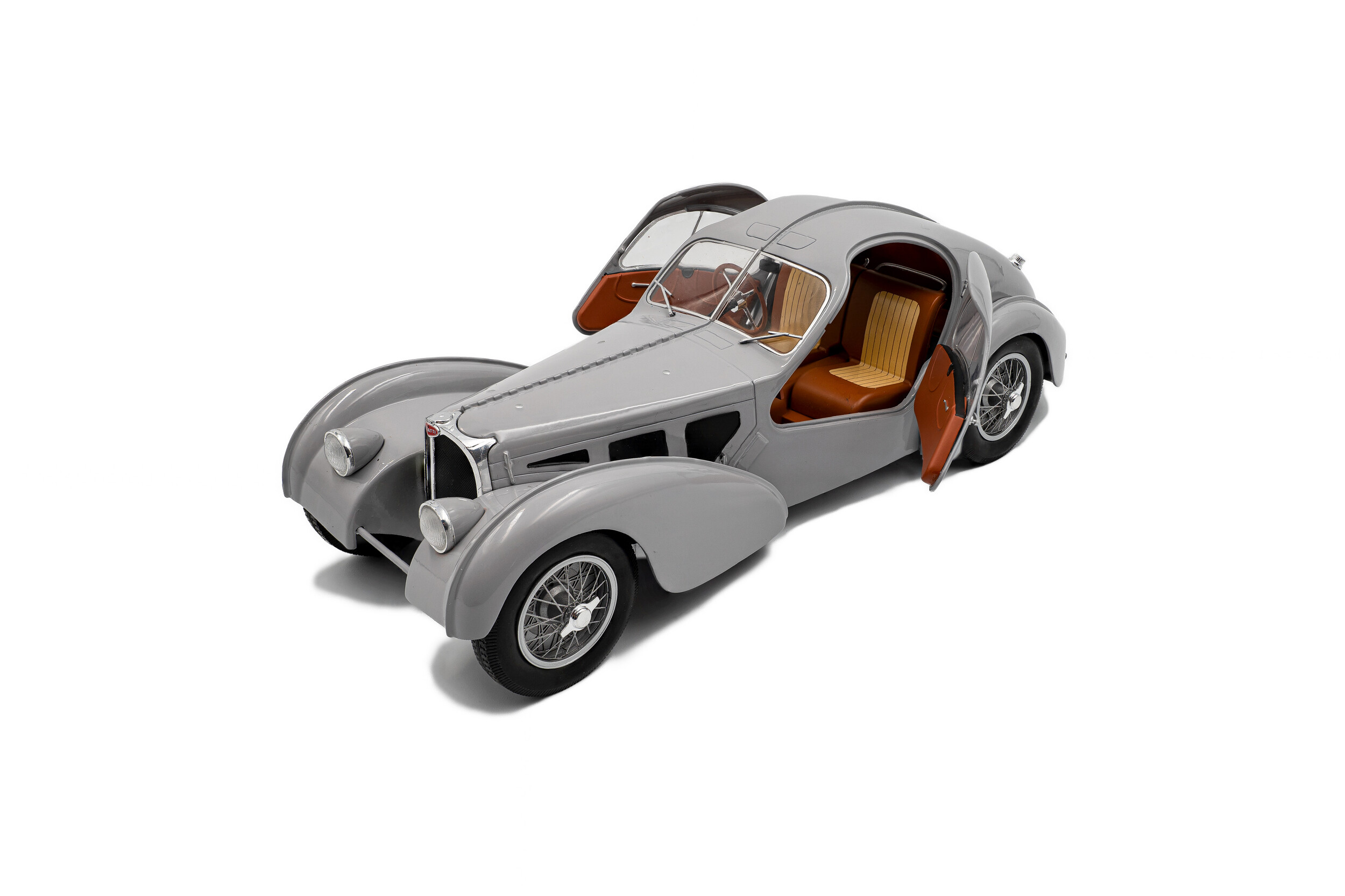 Bugatti Atlantic Type 57 SC - MAT SILVER - 1937 - Solido