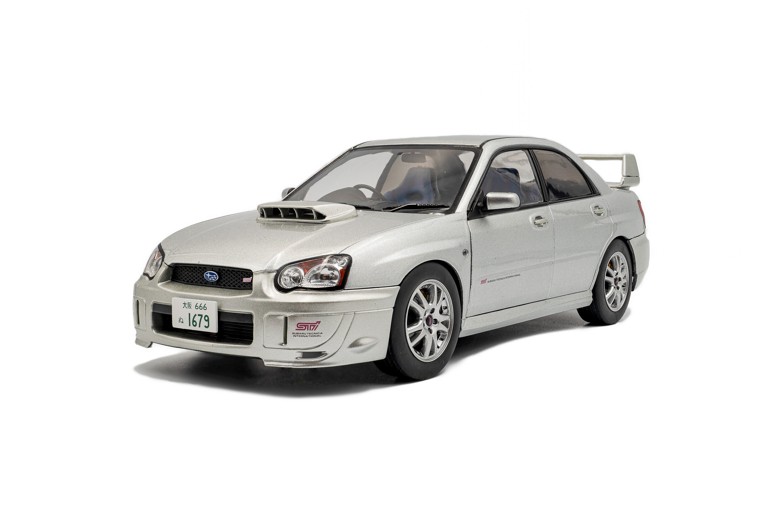 Subaru IMPREZA WRX STI - Premium Silver Effect - 2003 - Solido