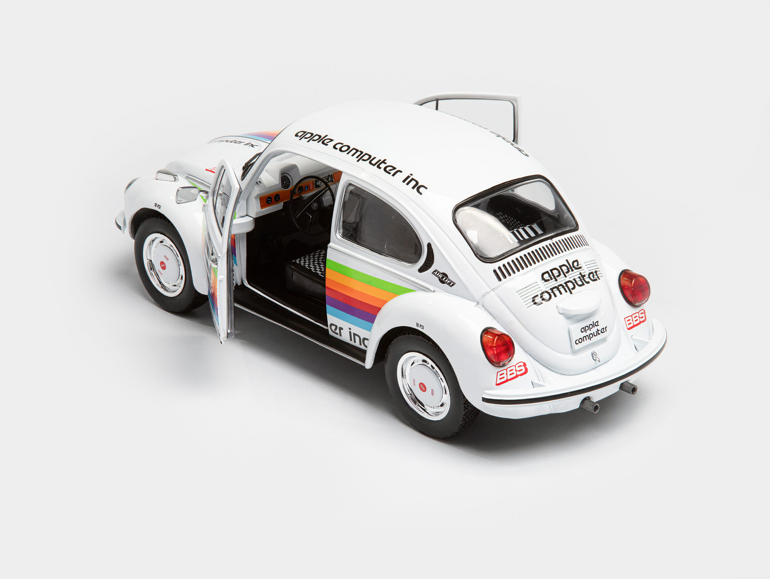 Volskwagen Beetle 1303 n° 8 Jägermeister Tribute 1974 Orange 1/18