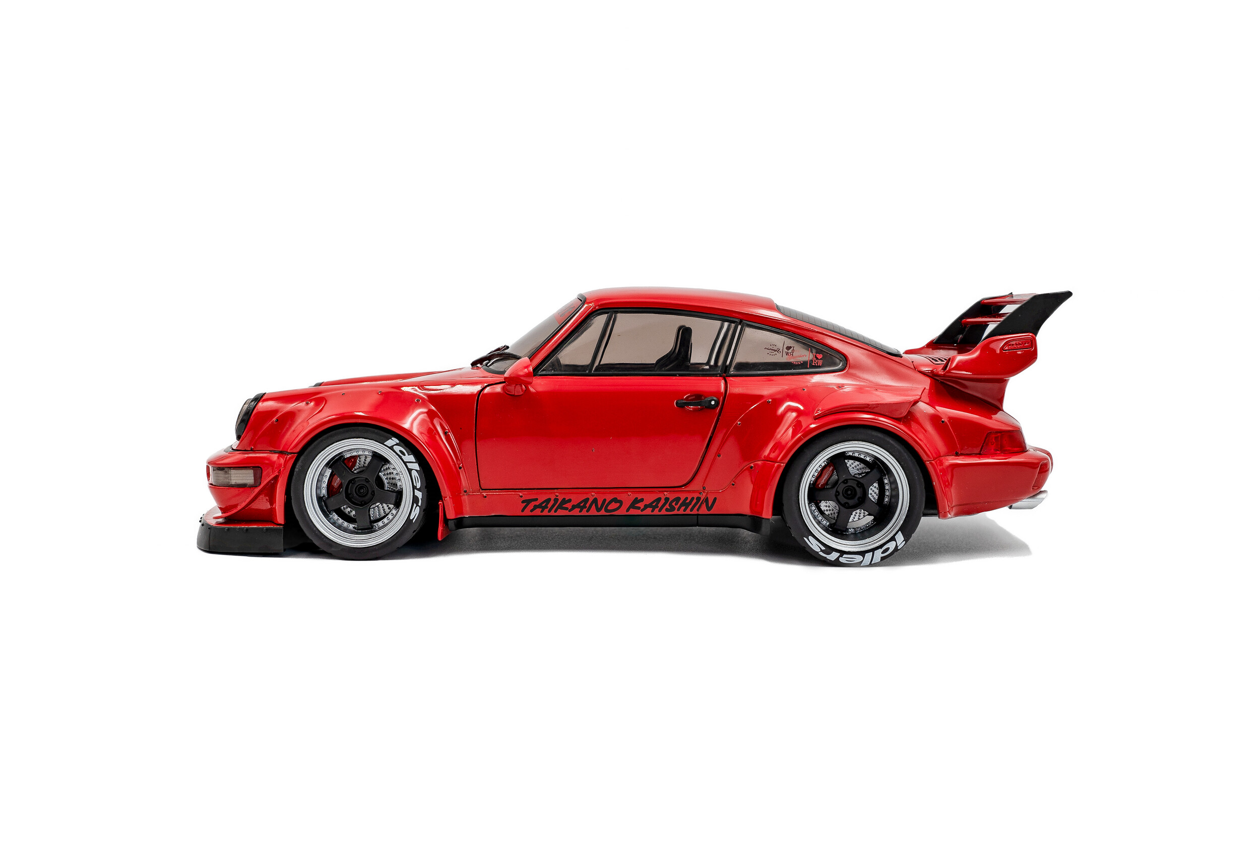 RWB - TAIKANO KAISHIN 赤 ミニカー1/18 RWB Bodykit TAIKANO KAISHIN - 2024 - Solido