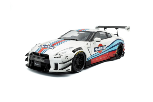 Nissan GT-R (R35) W/ Liberty Walk Body Kit 2.0 - M - 2024 - Solido