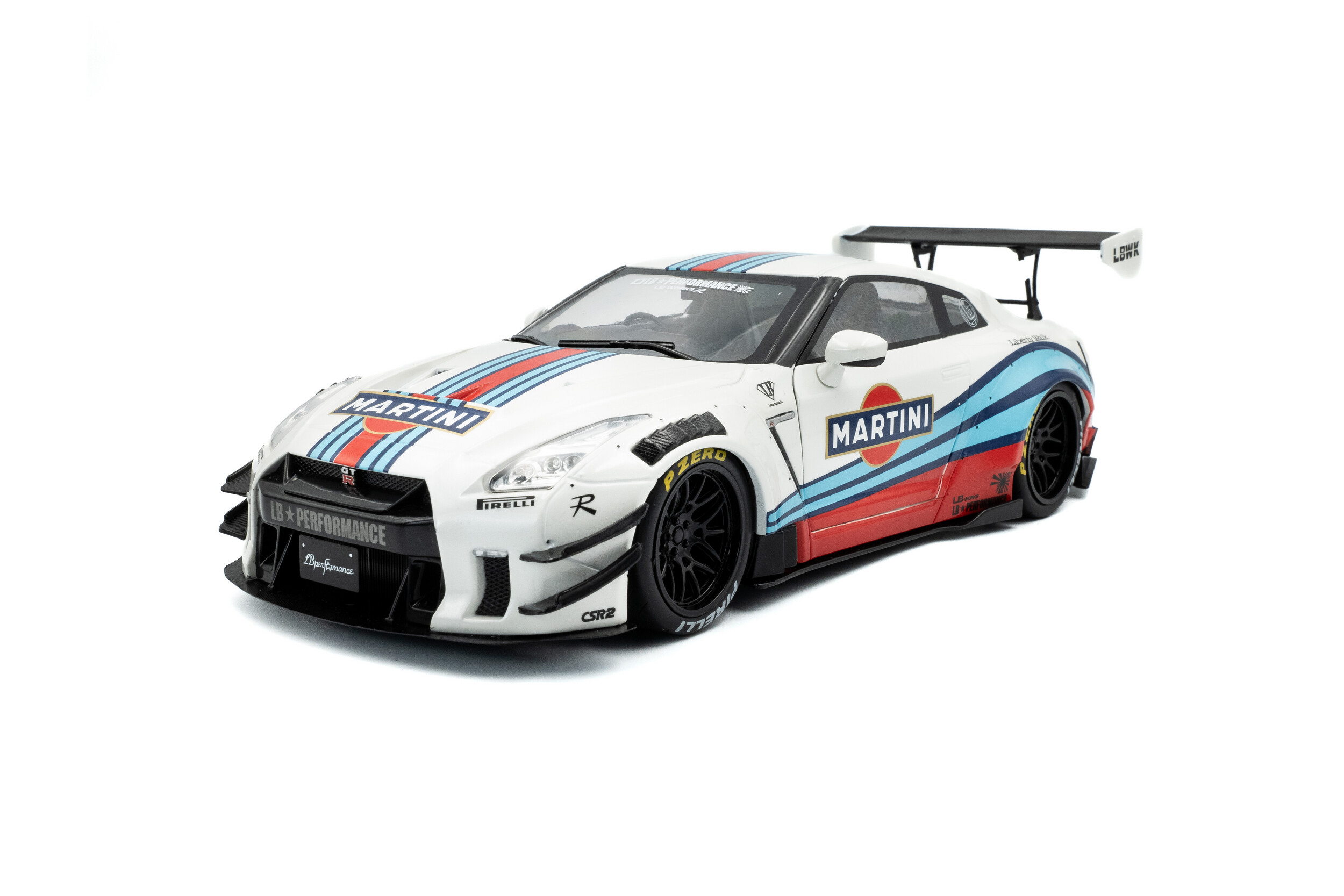 Nissan GT-R (R35) W/ Liberty Walk Body Kit 2.0 - M - 2024 - Solido