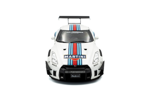 Nissan GT-R (R35) W/ Liberty Walk Body Kit 2.0 - M - 2024