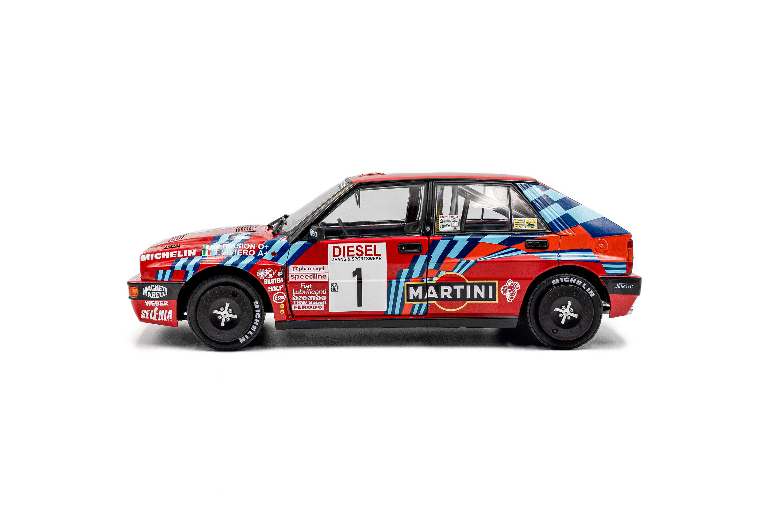 Spark S9008 Lancia Delta HF Integrale 16V N1 - Vainqueur Rallye San Remo - 1/43