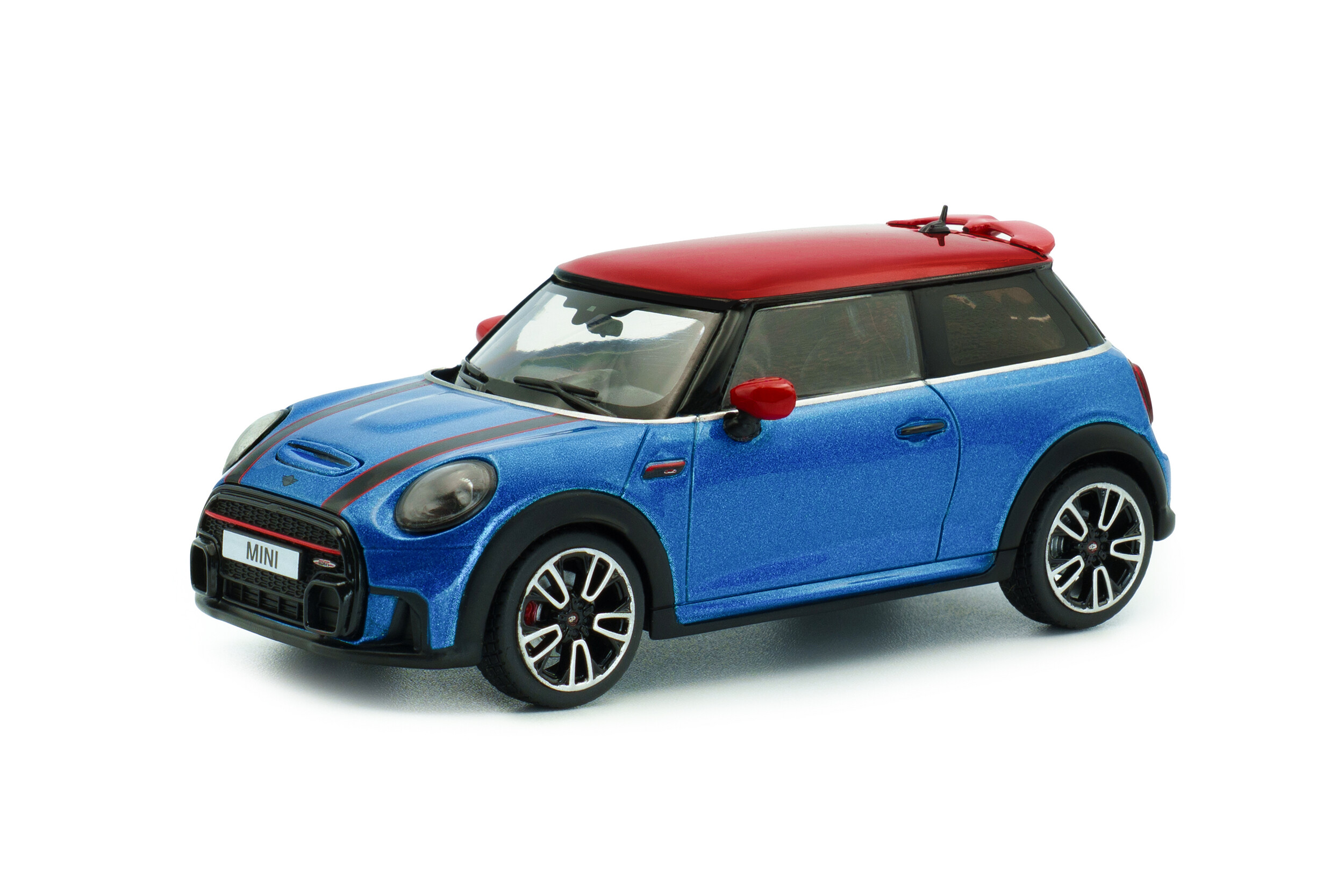 MINI COOPER Clubman ミニカー 1/43 ブルー Mini Cooper John Cooper Works - Island Blue Metallic - 2023 - Solido