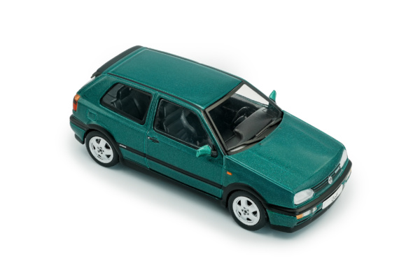 Volkswagen Golf MKIII VR6 - Dragon Green Pearl - 1994