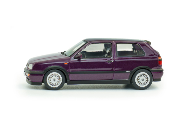 Volkswagen Golf MKIII VR6 - Dusty Mauve Pearl - 1994