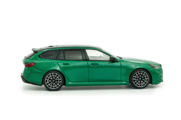 BMW M5 Touring - Isle Of Man Green - 2024