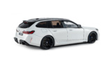 BMW M5 TOURING - Alpine White Solid - 2025