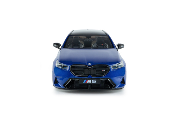 BMW M5 TOURING - M Marina Bay Blue Metallic - 2024