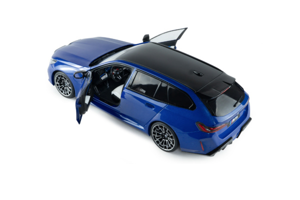 BMW M5 TOURING - M Marina Bay Blue Metallic - 2024