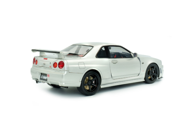 Nissan Skyline GT-R (BNR34) with NISMO Parts - 1999