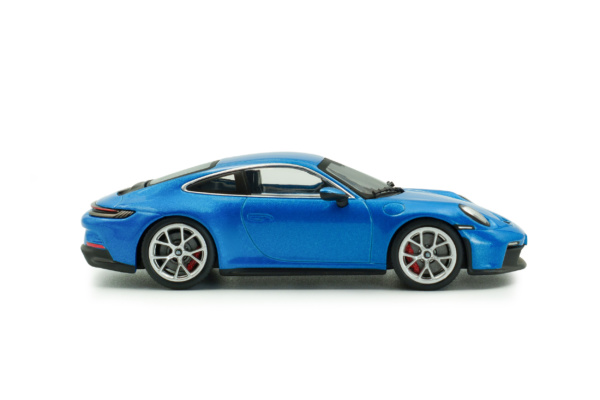 Porsche 911 (992) GT3 Touring - SOUTH SEA BLUE METALLIC - 2023