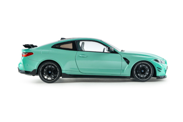 BMW M4 PERFORMANCE PARTS - SOLIDO WORKS TURQUOISE - 2025