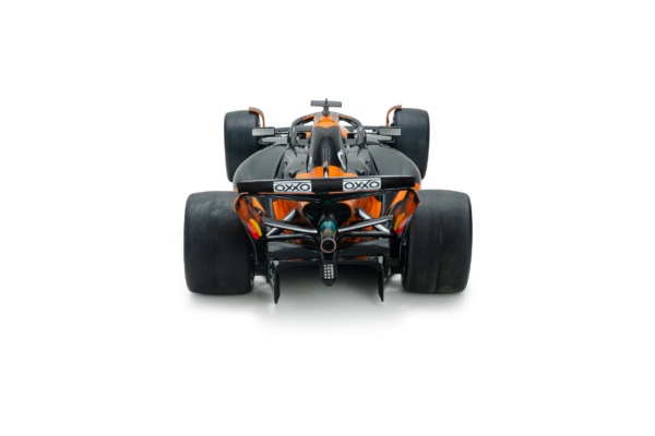 McLaren MCL39 - GP CHINA - 2025 - O.PIASTRI #81