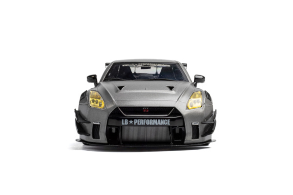 Nissan GT-R (R35) W/ Liberty Walk Body Kit 2.0 - 2023
