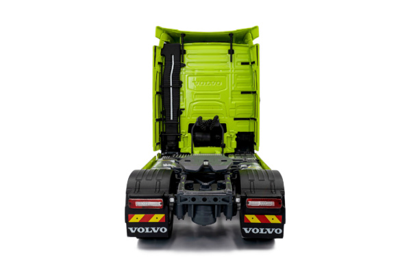 Volvo Trucks FH Globetrotter XL - NEON GREEN - 2023