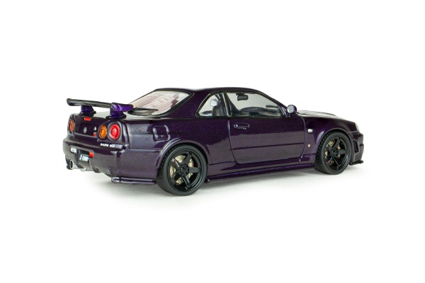 Nissan Skyline GT-R (BNR34) with NISMO Parts - Midnight Purple - 2005