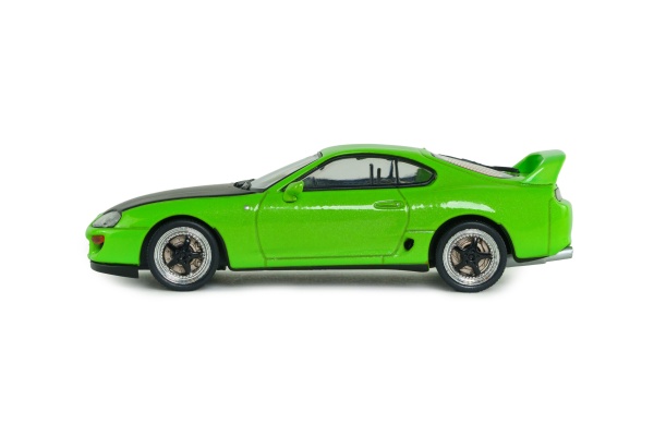 Toyota Supra Mk.4 SOLIDO WORKS - NEON GREEN - 2001
